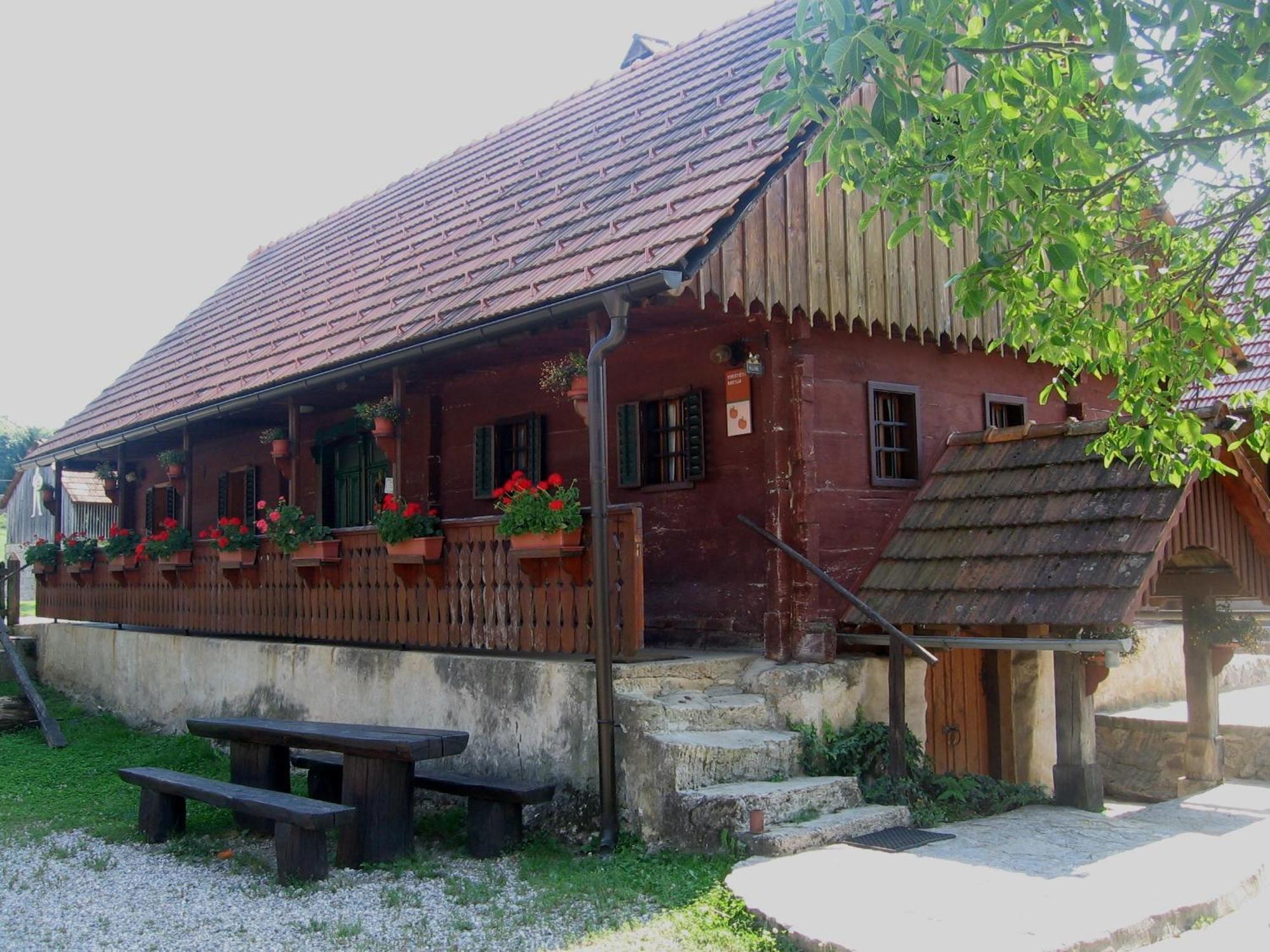 Tourist Farm Pri Martinovih Krška Vas Exterior foto